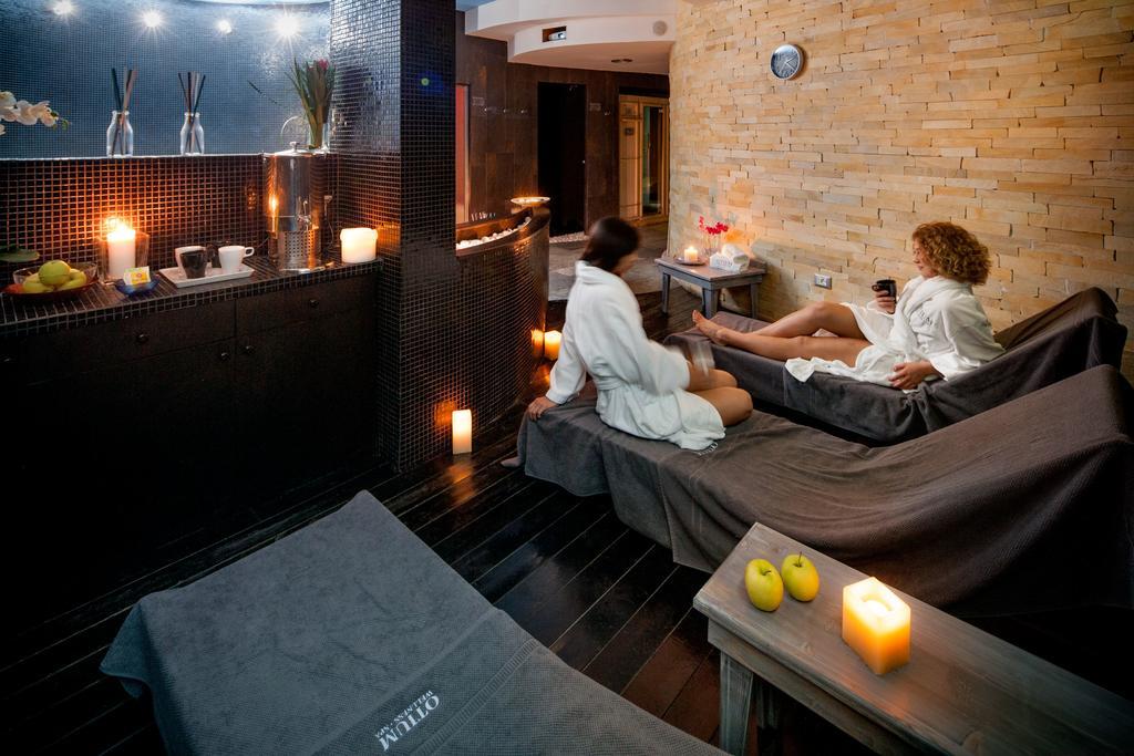 Ostia Antica Park Hotel & Spa Bagian luar foto